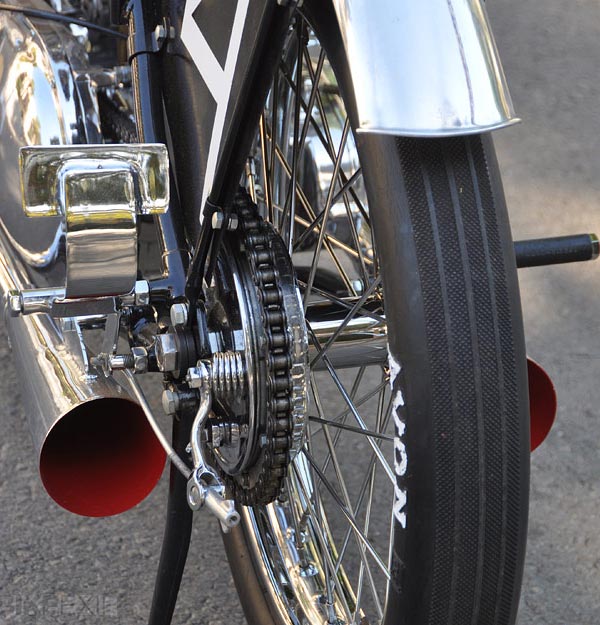 1951年凱旋雷鳥改裝直線競速車