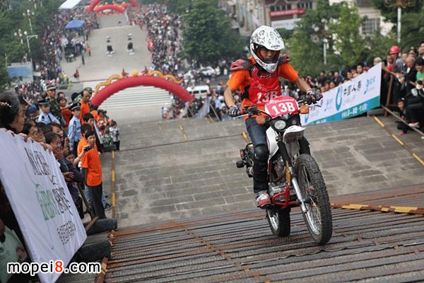 云陽往屆登梯賽精彩瞬間