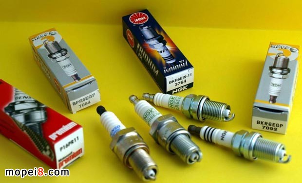 NGK摩托車火花塞